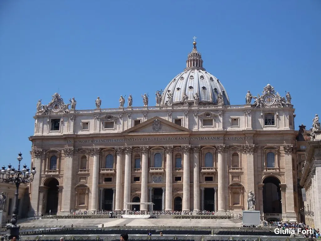 Innvatican Guest House Rome
