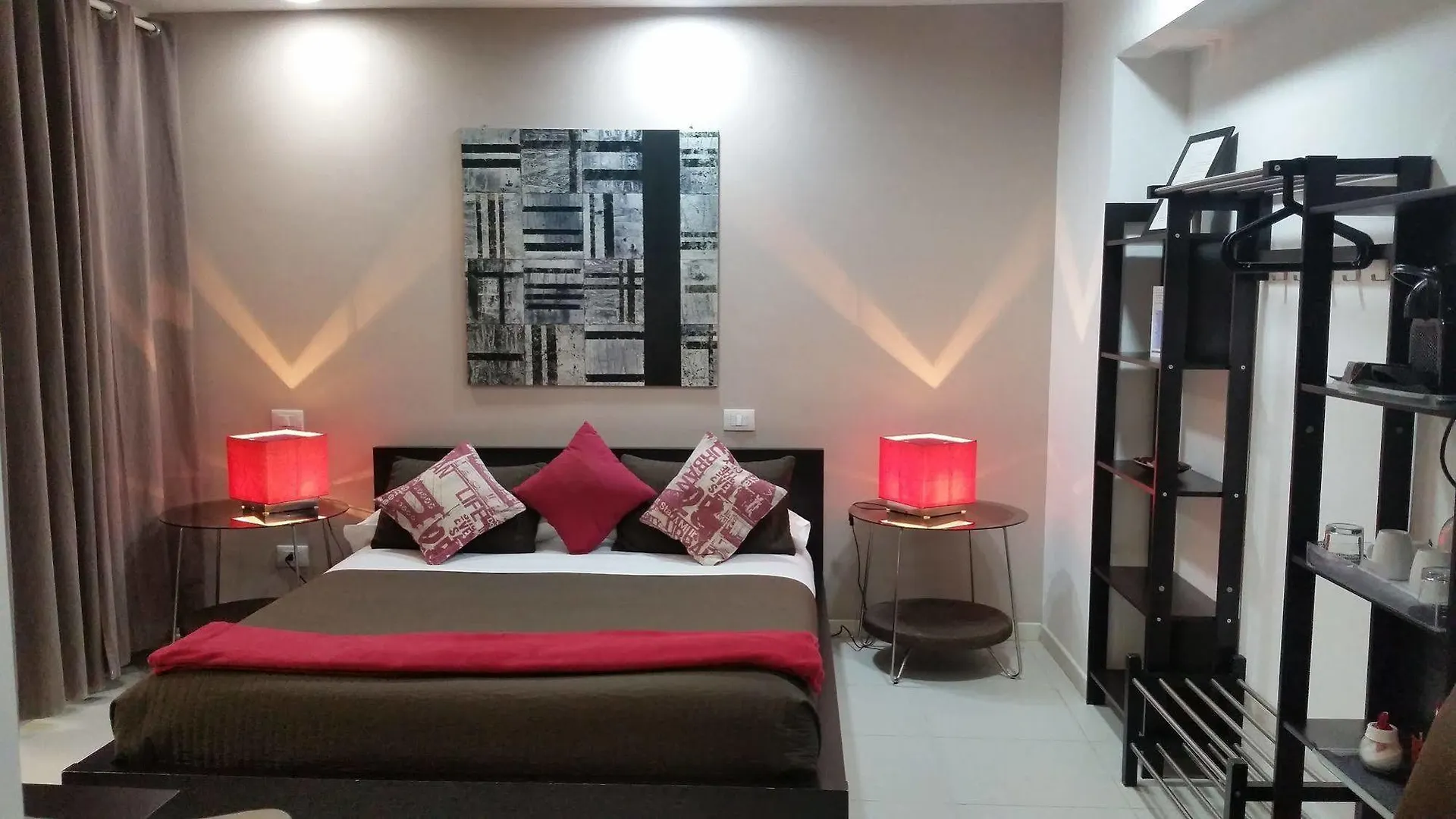 Innvatican Guest House Rome Italy